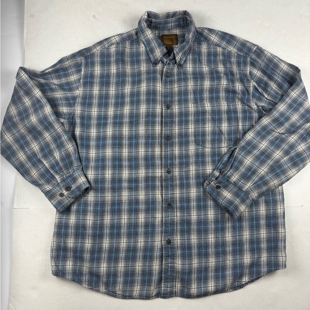Men’s St. John's Bay Blue and White Plaid Casual long sleeved shirt size XL